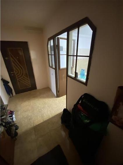 Apartament cu 2 camere semidecomandat în Matei Basarab
