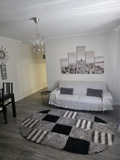 Apartament cu 2 camere semidecomandat în Băceni