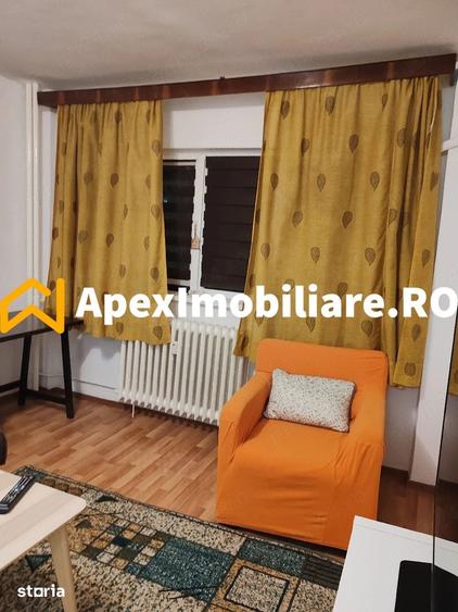 Garsonieră decomandată în Grivița