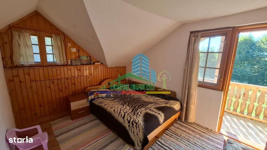 Casa de vacanta /Cabana de vanatoare Soveja - Vrancea - 9