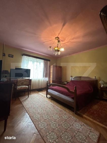 Casă cu 4 camere decomandat cu Teren 174 Mp în Central