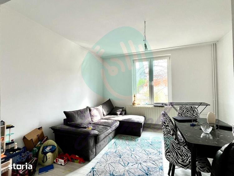 Apartament cu 4 camere decomandat în Centrul Civic