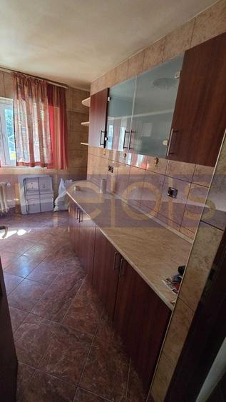 VANZARE 4 CAMERE DECOMANDAT -MALL VITAN - 6
