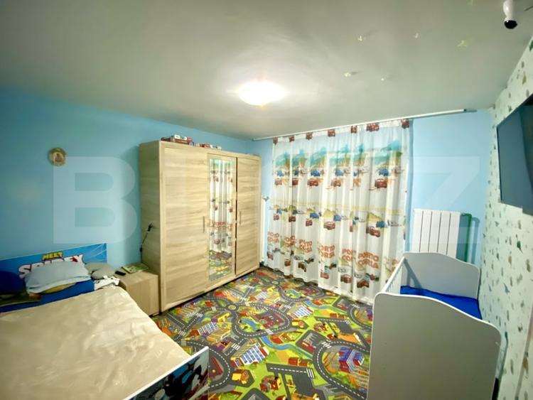 Apartament cu 2 camere semidecomandat, mobilat în Sud