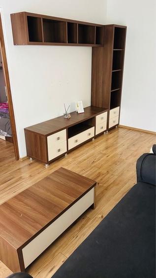 Apartament cu 2 camere semidecomandat în Vest