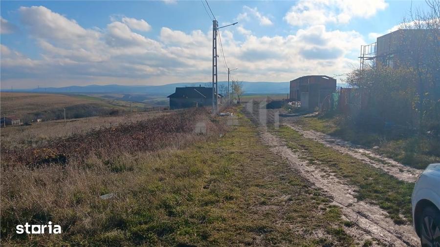 Teren de 652 mp, în Aeroport