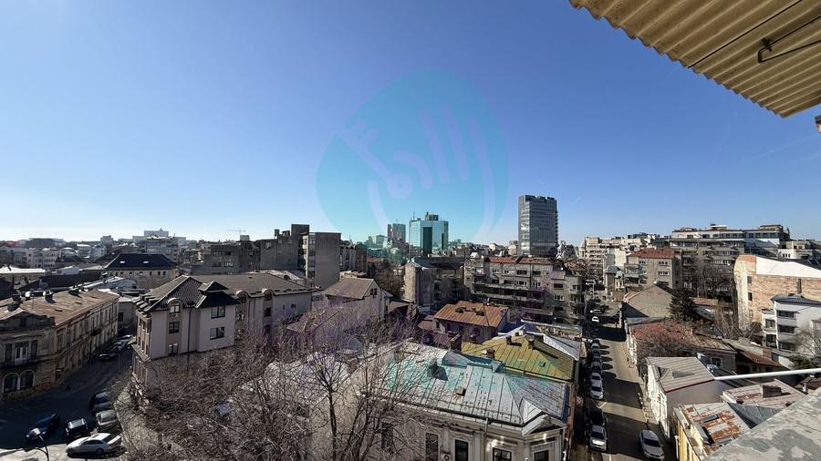 Apartament cu 3 camere decomandat, mobilat în Armeneasca