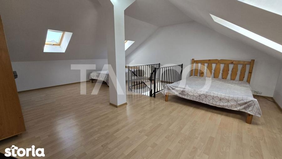 Apartament cu 3 camere decomandat, mobilat în Ștrand
