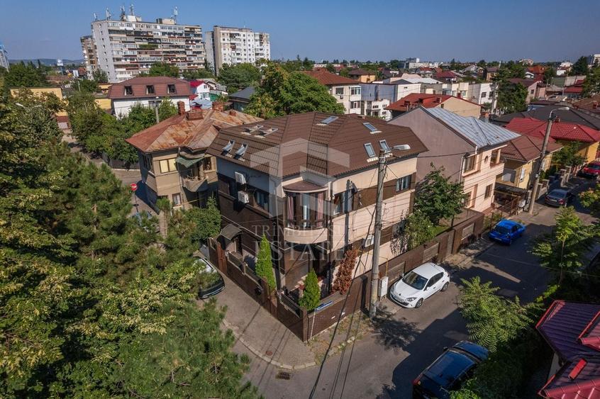 VILĂ CU PERSONALITATE ȘI ISTORIE Ploiești – Strada Sighet nr. 6 - 42