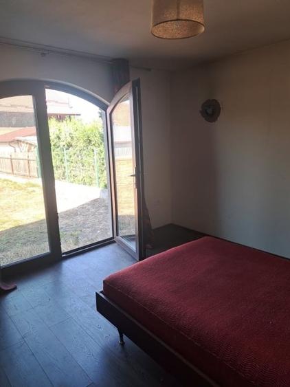 Duplex cu 6 camere cu Teren 659 Mp în Potoceni