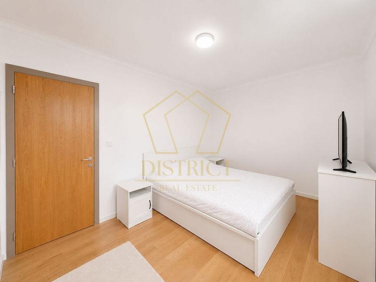Apartament cu 3 camere decomandat, mobilat în Moșnița Nouă