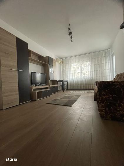 Apartament cu 3 camere decomandat în Gării