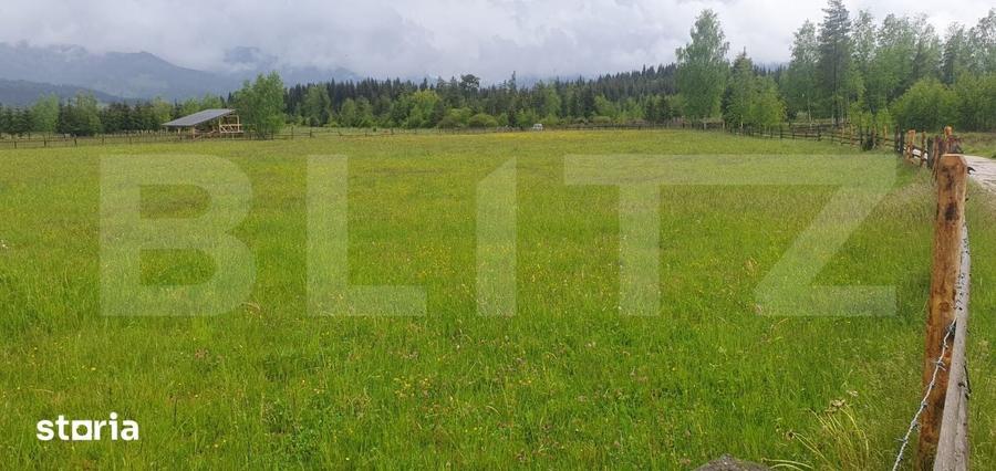 Teren de 6200 mp, în Central