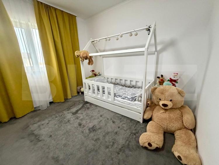 Duplex cu 4 camere cu Canalizare în Sânandrei