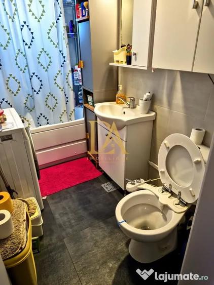 Apartament cu 2 camere semidecomandat în Central