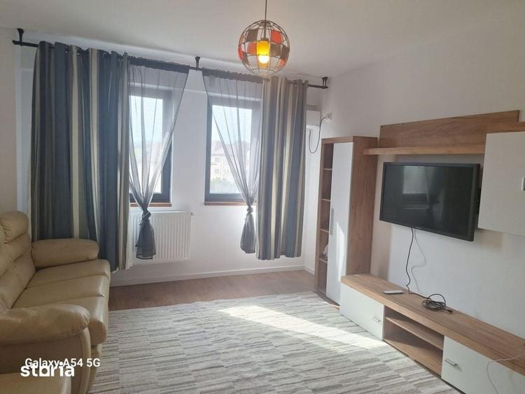 Apartament cu 2 camere decomandat în Holboca