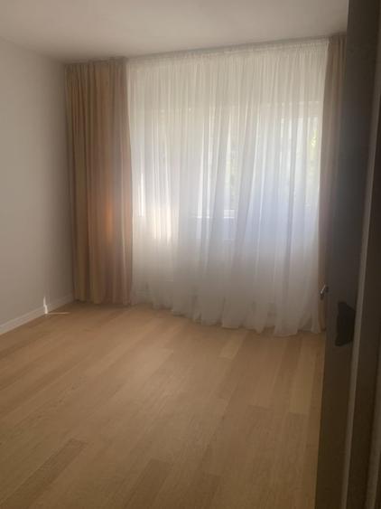 Apartament cu 2 camere decomandat în Titan