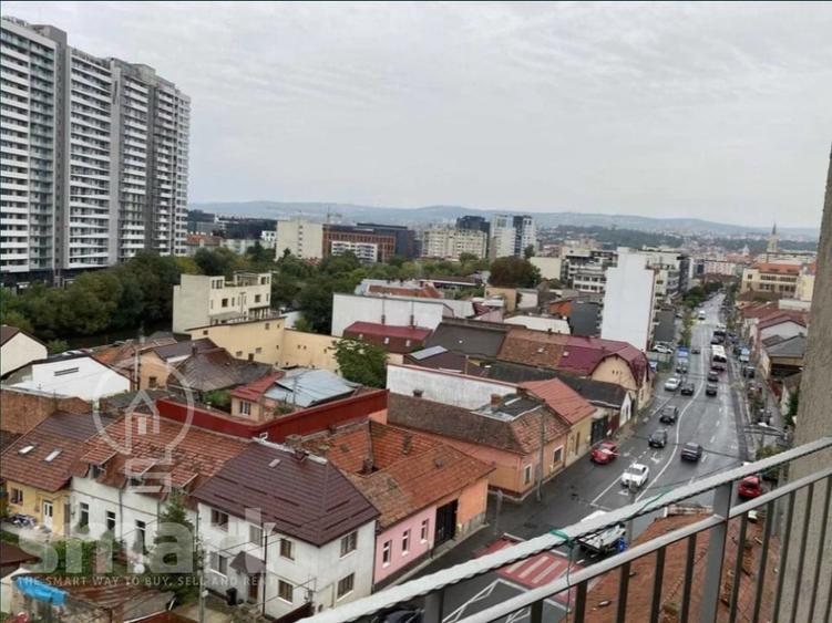 Apartament cu 2 camere semidecomandat, mobilat în Semicentral