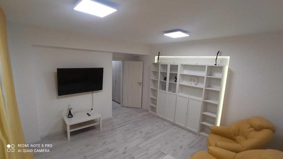 Garsonieră decomandată în Exterior Vest