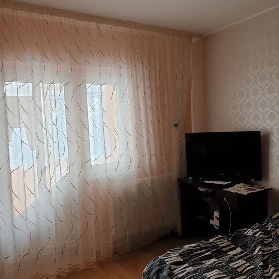 Apartament cu 2 camere decomandat în Buzaului
