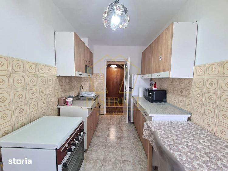 Apartament cu 3 camere decomandat, mobilat în Complex Studențesc