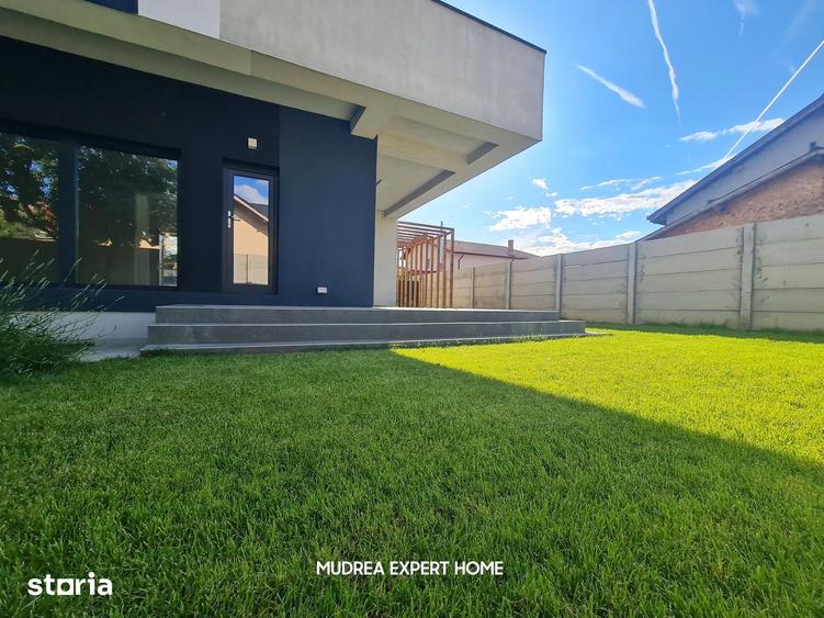 Casă cu 4 camere cu Teren 282 Mp în Corbeanca