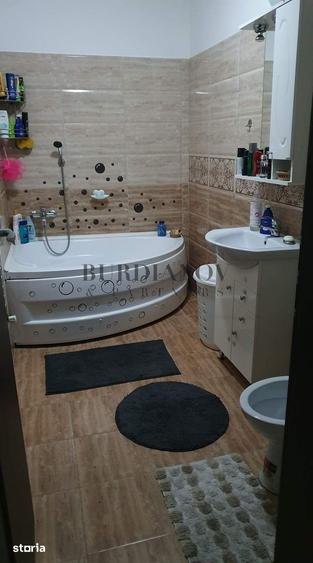 Apartament cu 2 camere - 62mpu - Parter - Loc de parcare - 1 Decembrie - 7
