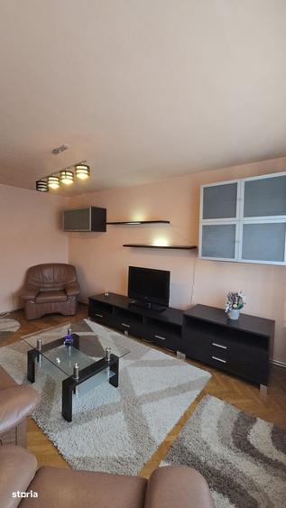 Apartament cu 4 camere în Central