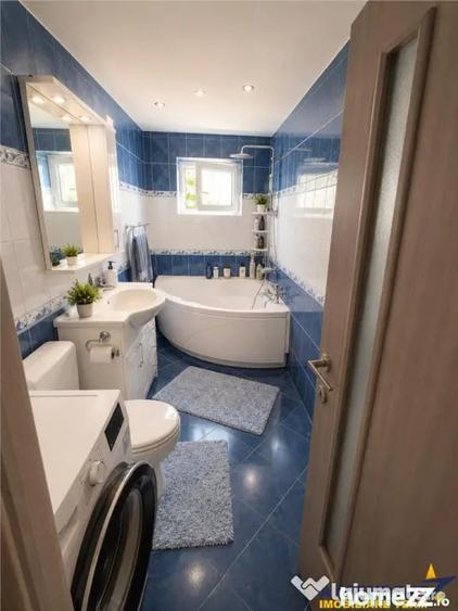 Apartament cu 3 camere decomandat în Județean