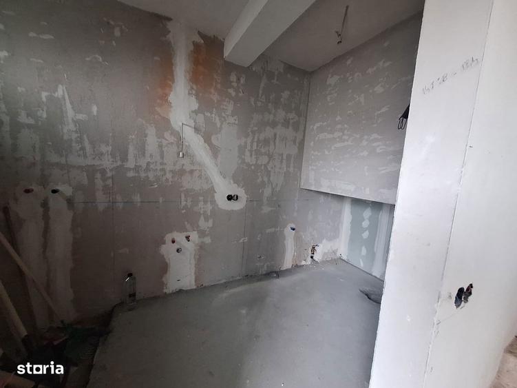Casă cu 5 camere cu Teren 180 Mp în Apahida