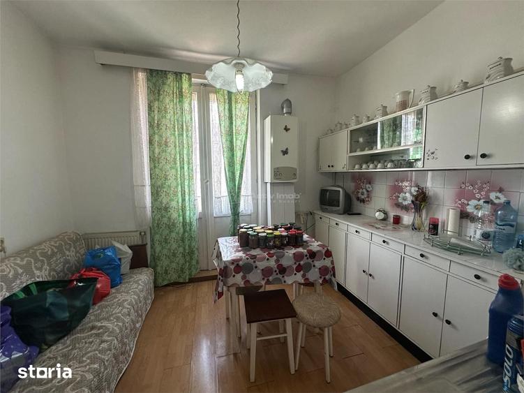 Apartament cu 3 camere decomandat în Luncă