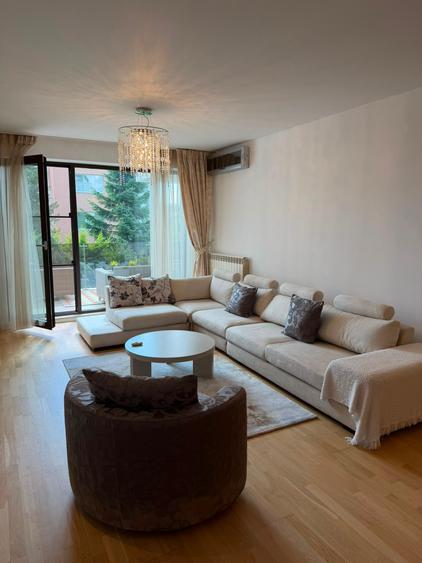 Apartament cu 3 camere, mobilat în Pipera