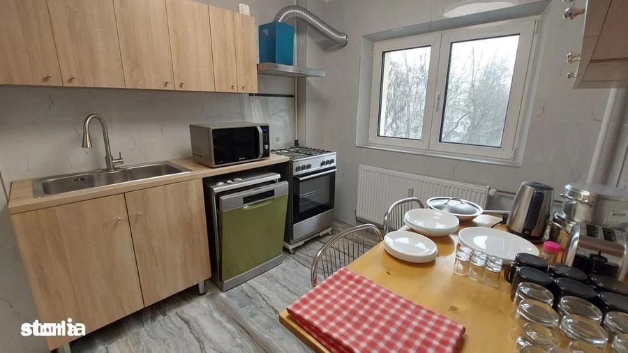 Apartament cu 2 camere semidecomandat în Titan