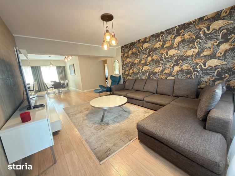 Apartament cu 3 camere în Victoriei