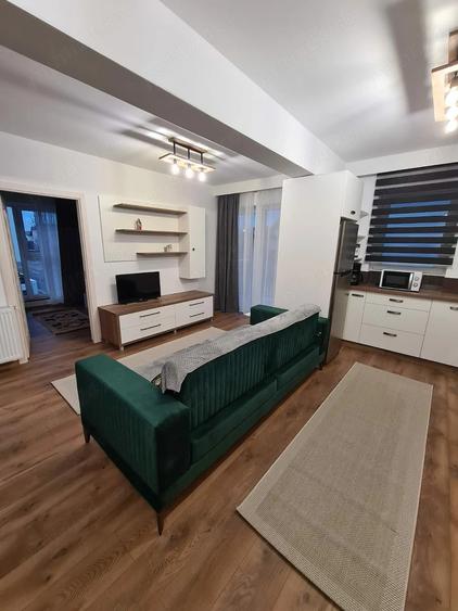 Apartament cu 2 camere decomandat în Florești