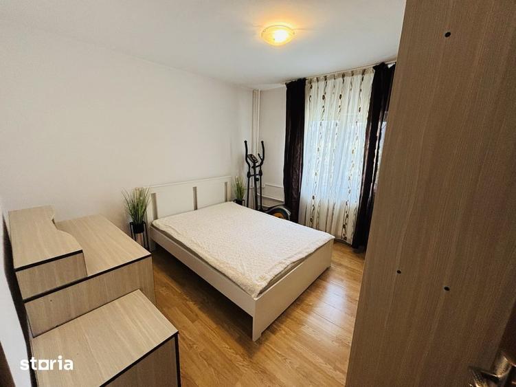 Apartament cu 3 camere decomandat, mobilat în Vitan