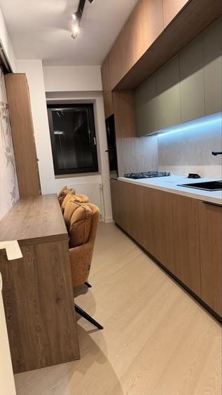 Inchiriez ap 2 camere Cortina North - 2