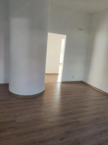 Spa?iu comercial birouri de inchiriat 250 mp utili Str. Meziadului 2B, Oradea - 3