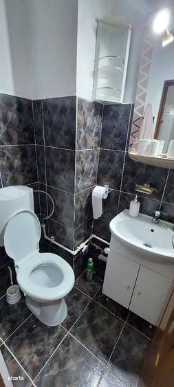 Apartament cu 3 camere decomandat în Dorobanți 1
