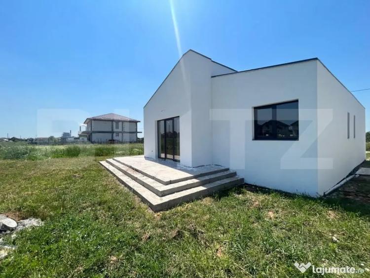 Casă cu 3 camere cu Teren 256 Mp în Central