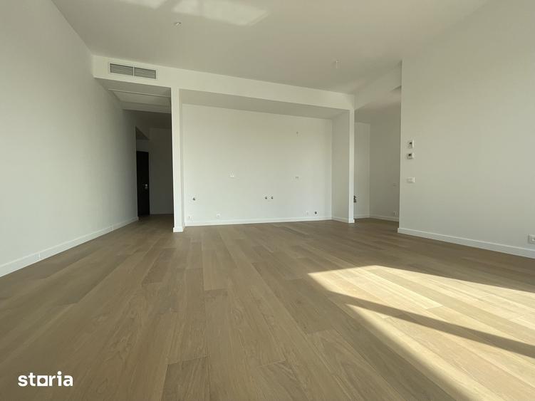 Apartament cu 2 camere semidecomandat în Tei