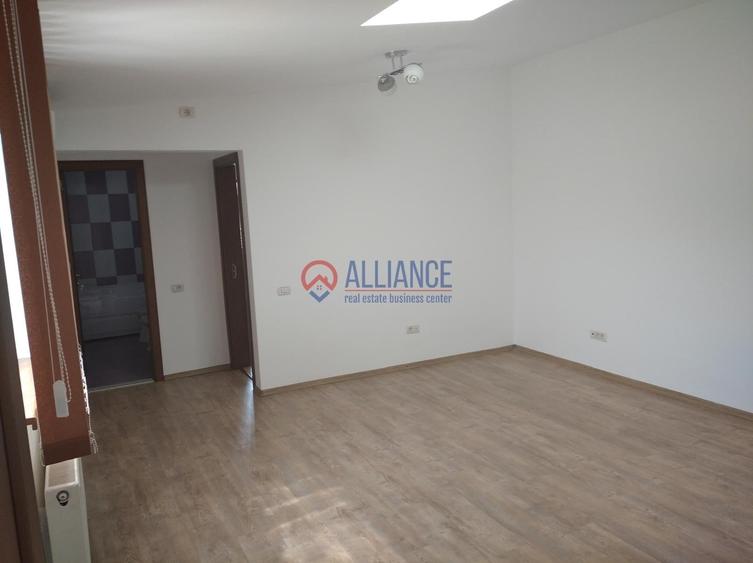 Birou, de 53.799999237061 mp, în Coiciu