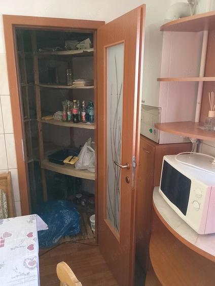 Apartament cu 2 camere decomandat în Tractorul