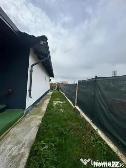 Casă cu 4 camere cu Teren 720 Mp în Satu Nou de Sus