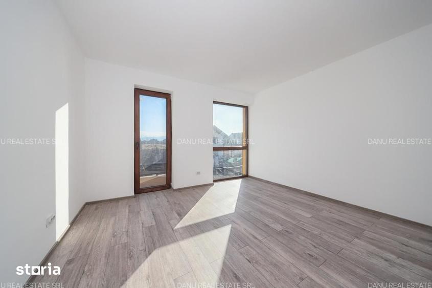 Casă cu 5 camere cu Teren 418 Mp în Hărman