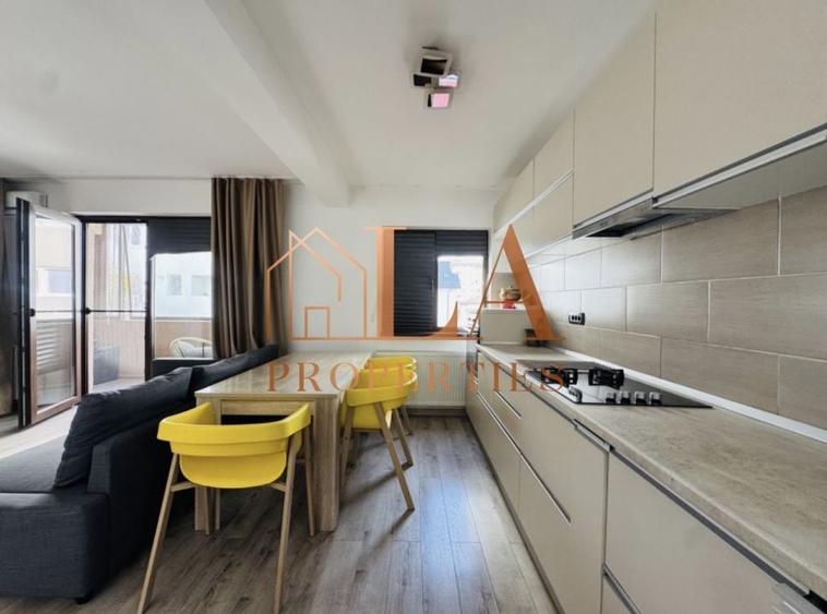 Apartament cu 3 camere semidecomandat în Chiajna
