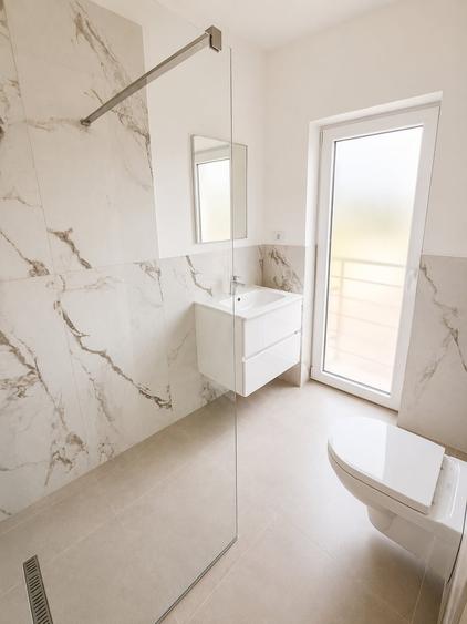 Casă individuală cu 4 camere cu Teren 370 Mp în Oarda