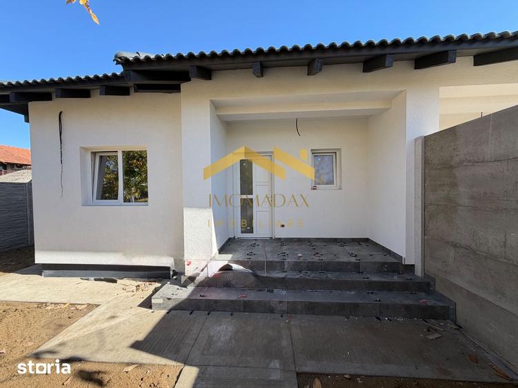 Casă cu 3 camere cu Teren 250 Mp în Sânmihaiu Român