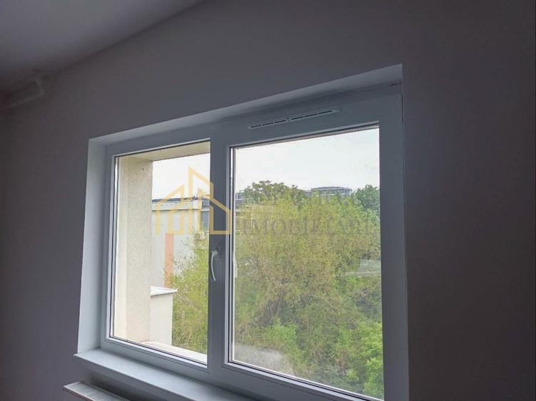 Apartament cu 3 camere decomandat, mobilat în Tei