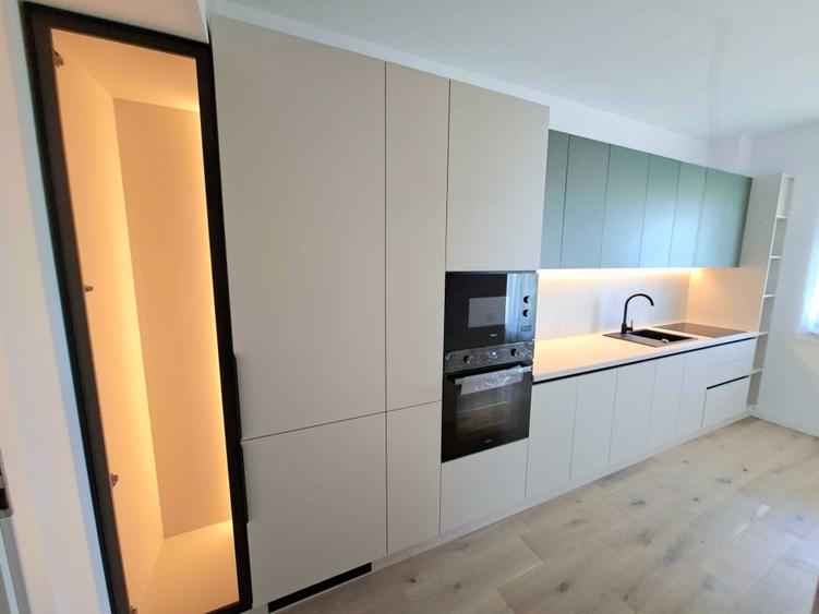 Apartament cu 2 camere decomandat în Pipera